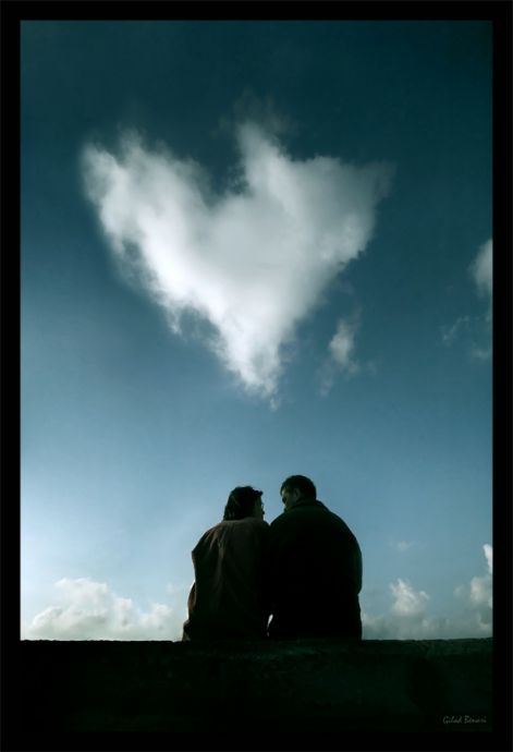 the_love_omen_by_gilad.jpg